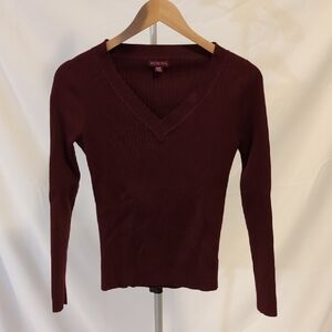 Quality Burgundy V-Neck Sweater